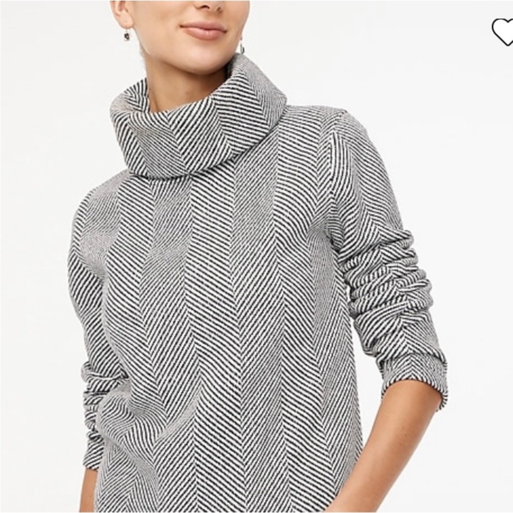 J Crew Herringbone long sleeve funnel neck Med